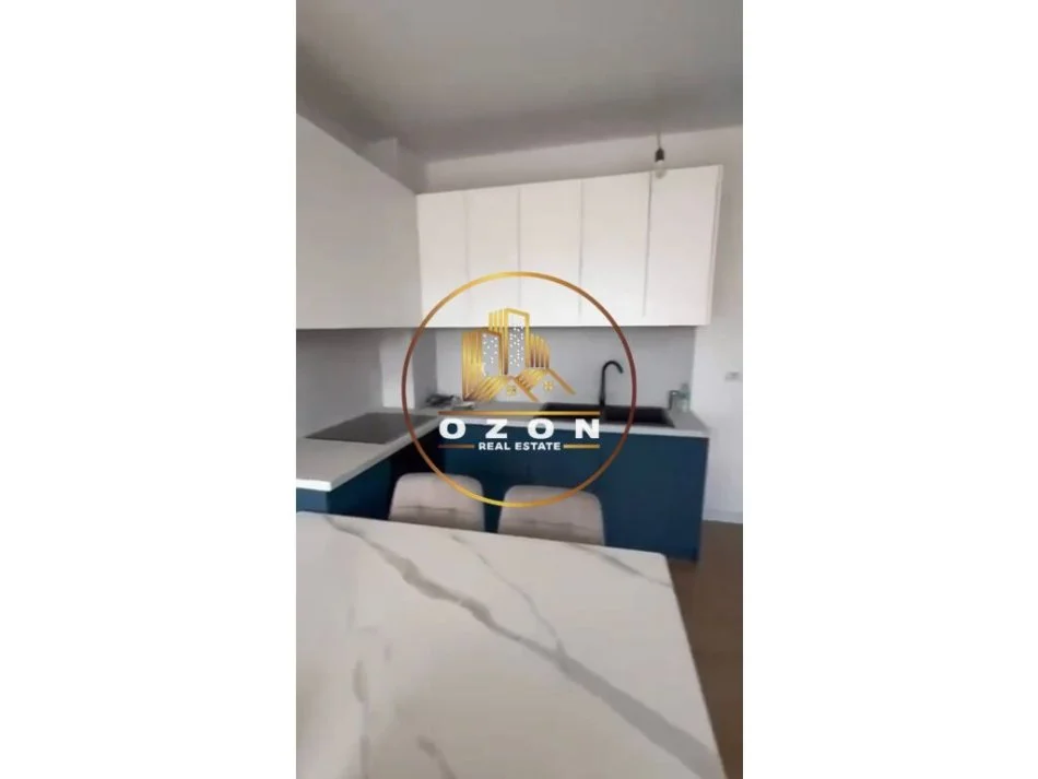 Apartment 3+1+2 me Post Parkimi për Qira tek Fusha e Aviacionit!