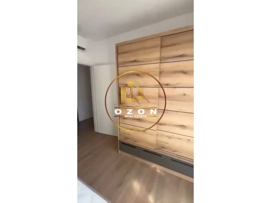 Apartment 3+1+2 me Post Parkimi për Qira tek Fusha e Aviacionit!