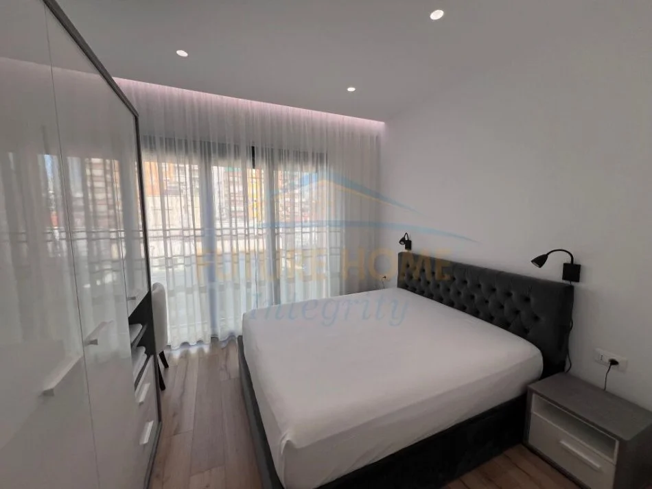 Tirane, jepet me qera apartament 1+1 Kati 2, 70 m² 1.100 € (RRUGA E ELBASANIT TIRANE)