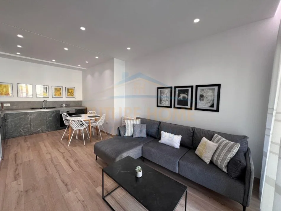 Tirane, jepet me qera apartament 1+1 Kati 2, 70 m² 1.100 € (RRUGA E ELBASANIT TIRANE)