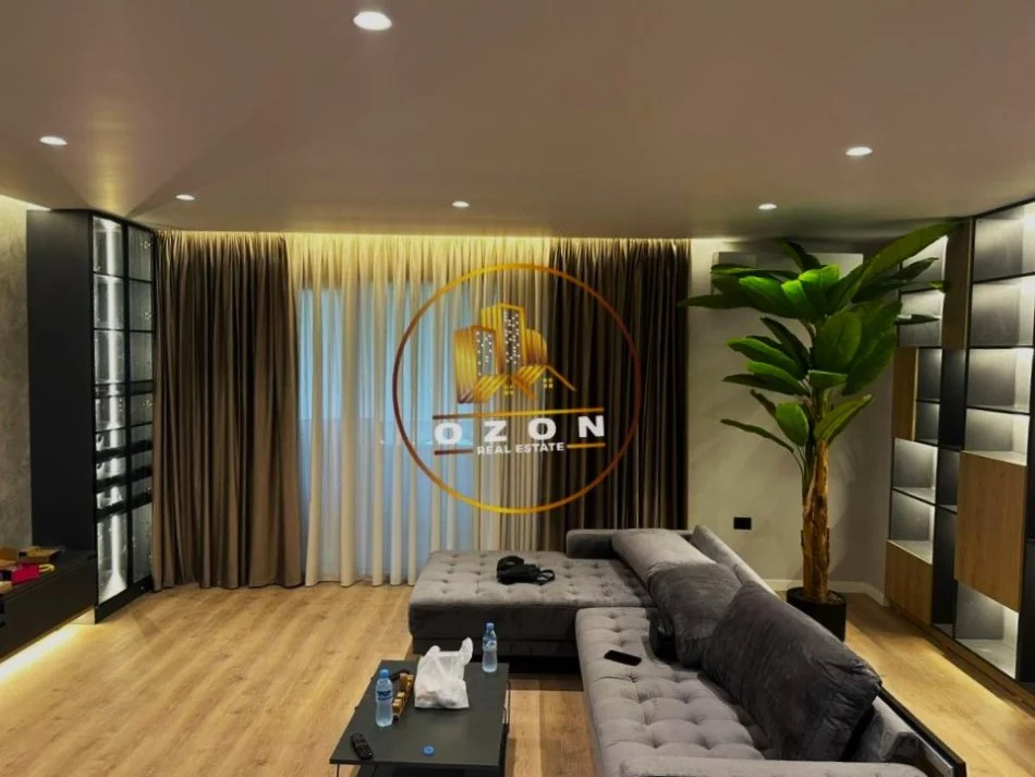 Super Apartament 2+1+2 me Post Parkimi për Shitje tek Liqeni i Thatë!