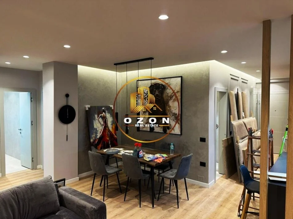 Super Apartament 2+1+2 me Post Parkimi për Shitje tek Liqeni i Thatë!