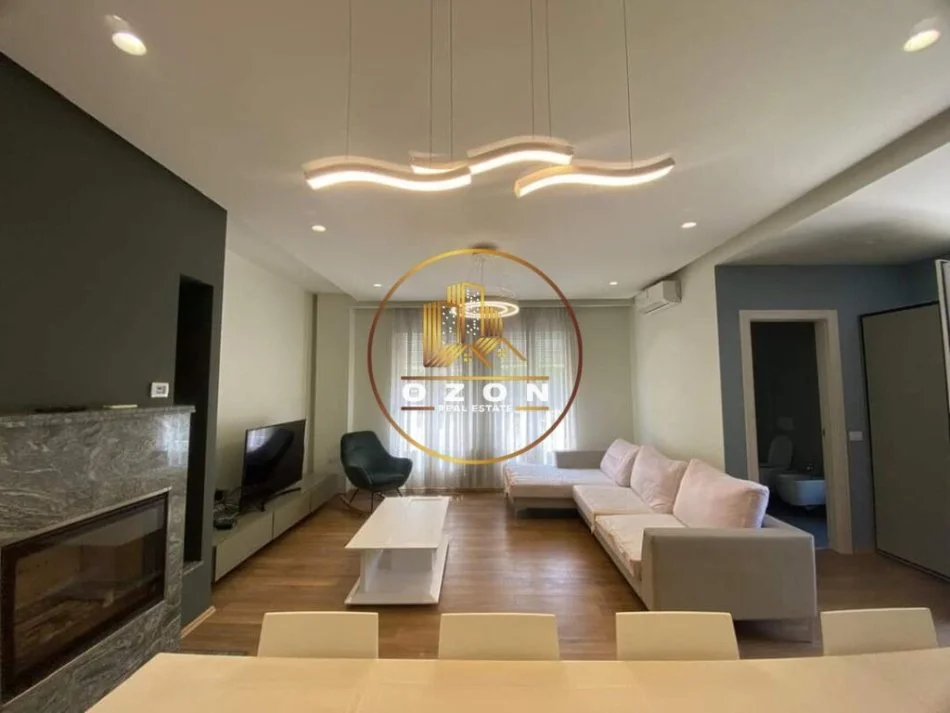 Vilë për Qira tek White House Residence!