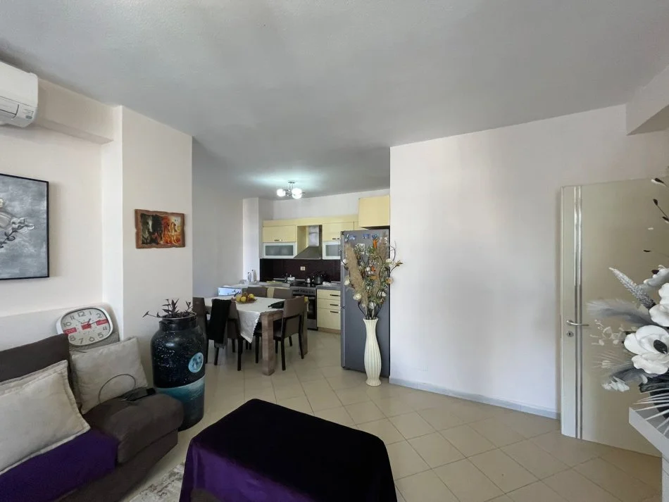 Tirane, shitet apartament 2+1+Ballkon Kati 5, 109 m² 141.000 € (Astir)