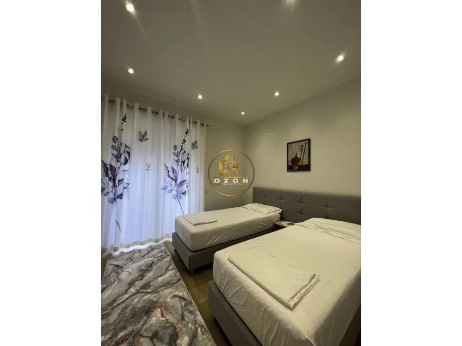 JEPET ME QERA SUPER APARTAMENT 2+1+2+1POST PARKIMI PRANE TEG !