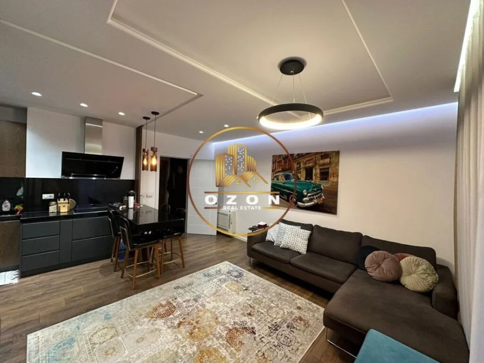 Apartament 2+1+2 për Shitje tek Kompleksi Panorama!