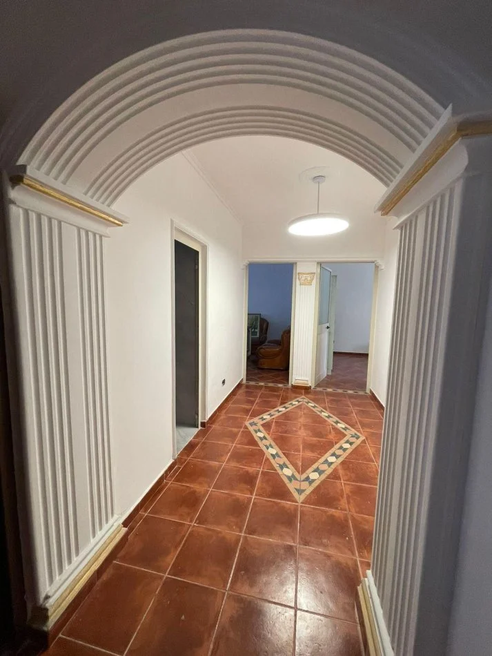 Tirane, shitet apartament 1+1 Kati 1, 56 m² 78.000 € 