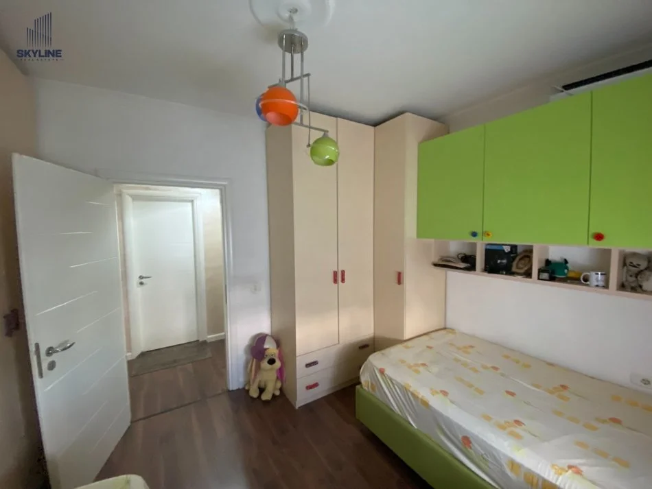 Tirane, shitet apartament 2+1 Kati 3, 110 m² 140.000 € (Fresk)