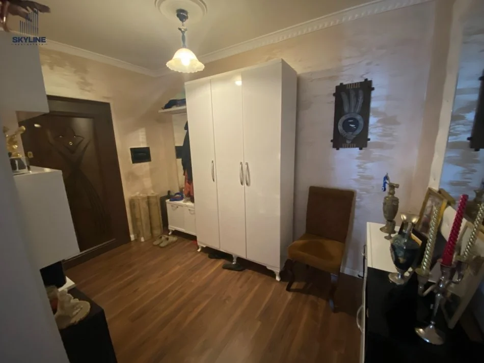 Tirane, shitet apartament 2+1 Kati 3, 110 m² 140.000 € (Fresk)