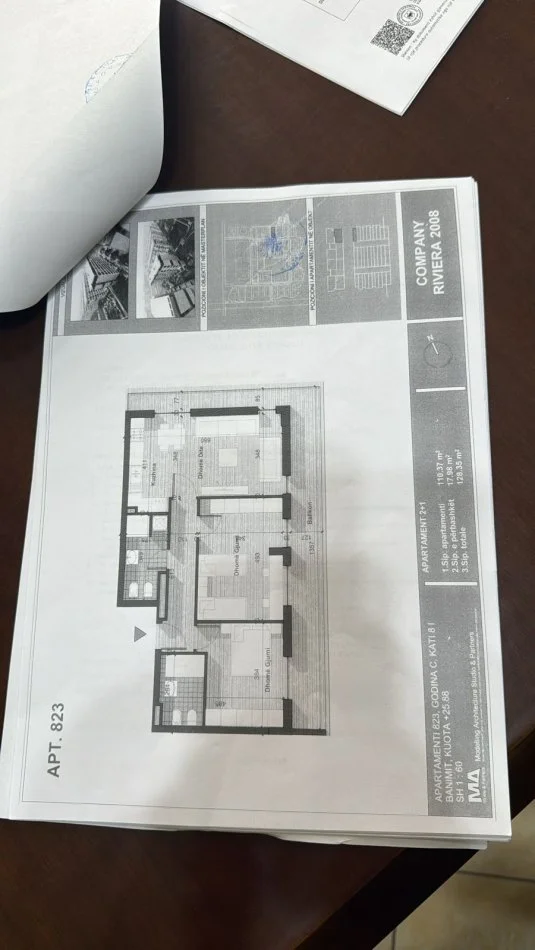 Tirane, shitet apartament 2+1+Ballkon Kati 8, 128 m² 121.000 € (Gryka e Kacanikut)