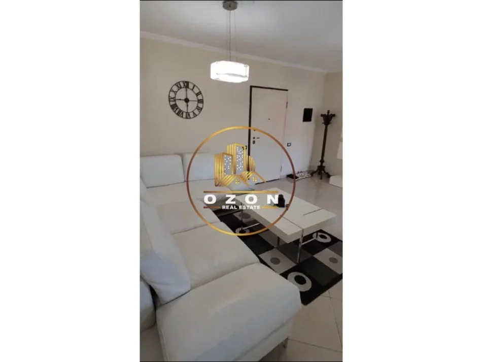 Apartament 2+1+2+Parking për qira tek Kopshti Botanik !