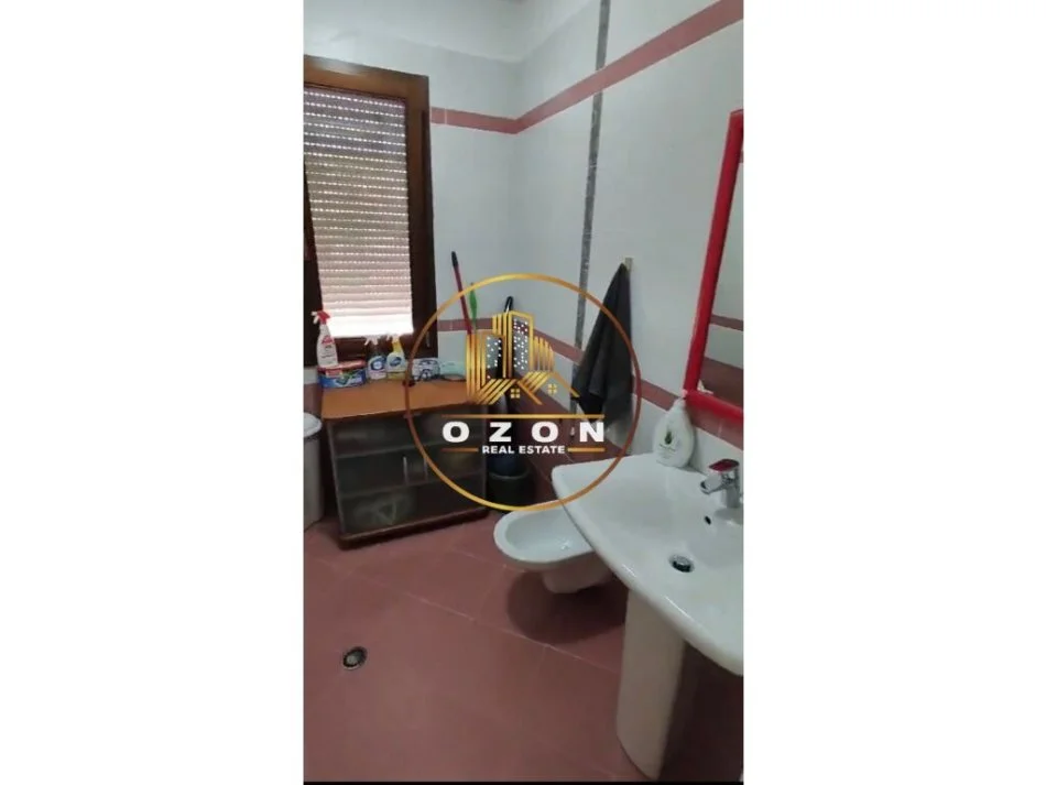 Apartament 2+1+2+Parking për qira tek Kopshti Botanik !