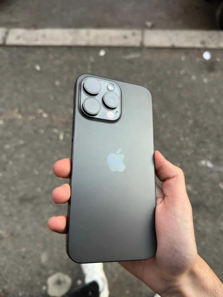 Tirane, shes Celular-Smartphone IPHONE 15 PRO MAX