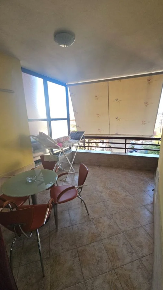 Tirane, jepet me qera apartament 2+1+Ballkon Kati 4, 140 m² 650 € (Rruga Frederik Shiroka)