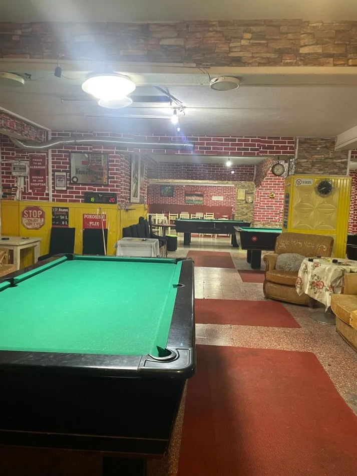 Tirane, jepet me qera bar-kafe Kati 0, 300 m² 950 € (Rruga Ndre Mjeda)