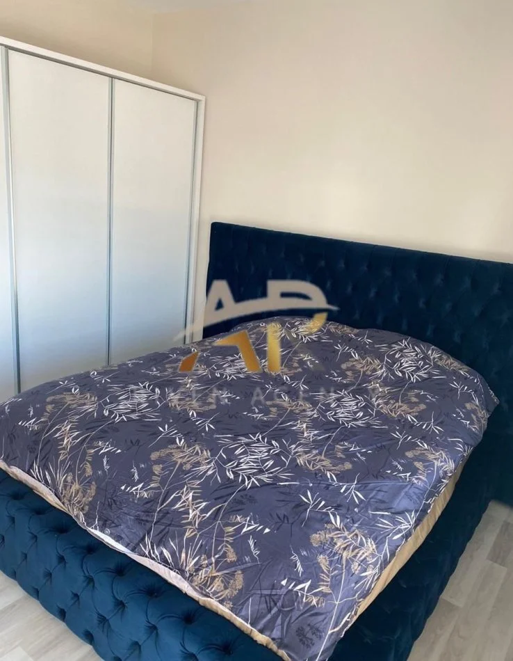 Tirane, jepet me qera shtepi 2+1 Kati 7, 107 m² 550 € (Rruga e Dibres)