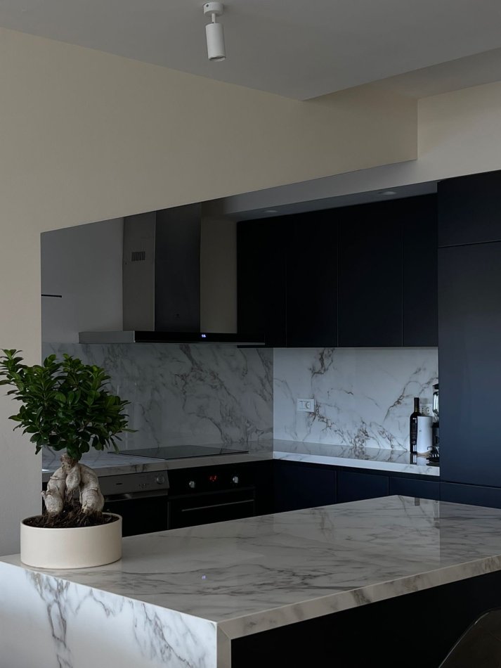 Tirane, shitet 2+1+Ballkon Kati 2, 130 m² 420.000 € (Long Hill Residence)
