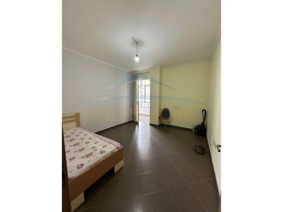 Tirane, shitet apartament 2+1 Kati 6, 101 m² 120.000 € (YZBERISHT TIRANE)