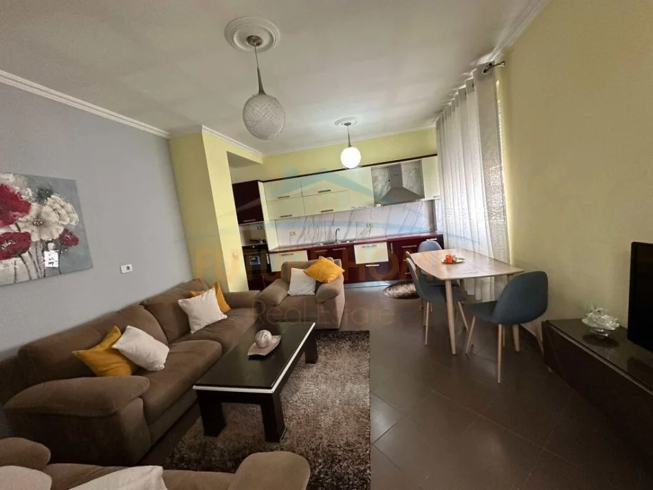 Tirane, shitet apartament 2+1 Kati 6, 101 m² 120.000 € (YZBERISHT TIRANE)