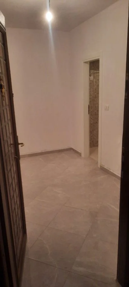 Durres, shitet apartament 1+1 Kati 3, 63 m² 65.000 € (Shkolla Qemal Mici)