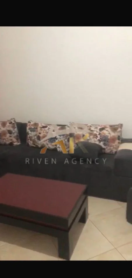 Tirane, jepet me qera shtepi 1+1 Kati 1, 68 m² 350 € (Pranë Kopshtit Botanik)