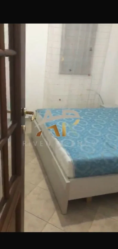 Tirane, jepet me qera shtepi 1+1 Kati 1, 68 m² 350 € (Pranë Kopshtit Botanik)