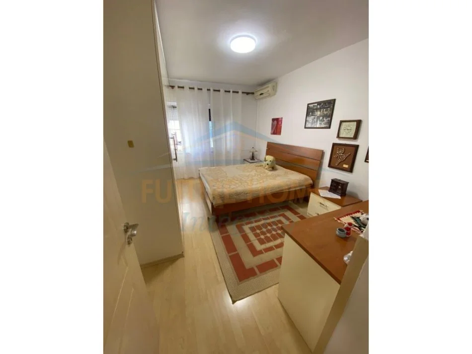 Tirane, shitet apartament 2+1 Kati 4, 80 m² 125.000 € (BRRYLI TIRANE)
