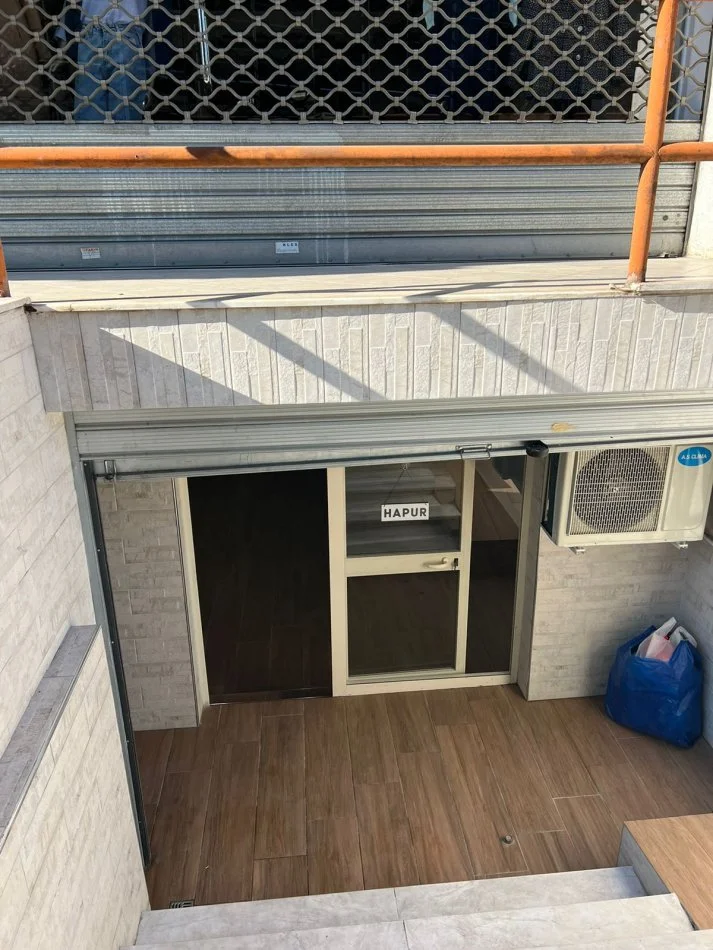 Tirane, shitet dyqan Kati -1, 60 m² 139.000 € (Myslym Shyri)