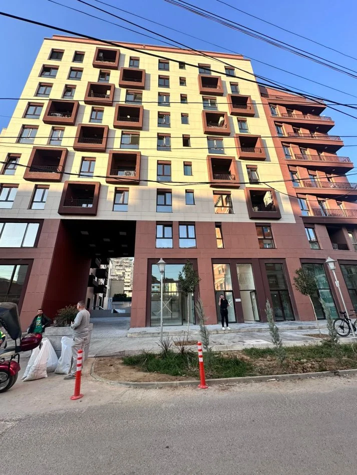 Tirane, shitet apartament 2+1+Ballkon Kati 7, 120 m² 350.000 € (Myslym Shyri)