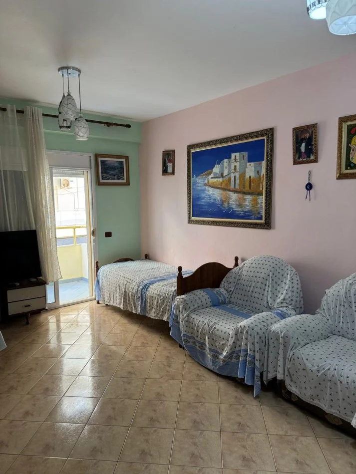 Vlore, jepet me qera apartament 1+1 Kati 2, 80 m² 600 € (te lokal Xhokla, Lungomare) RV46204