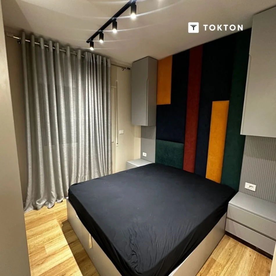 Tirane, jepet me qera apartament 2+1+Ballkon , 100 m² 1.000 €