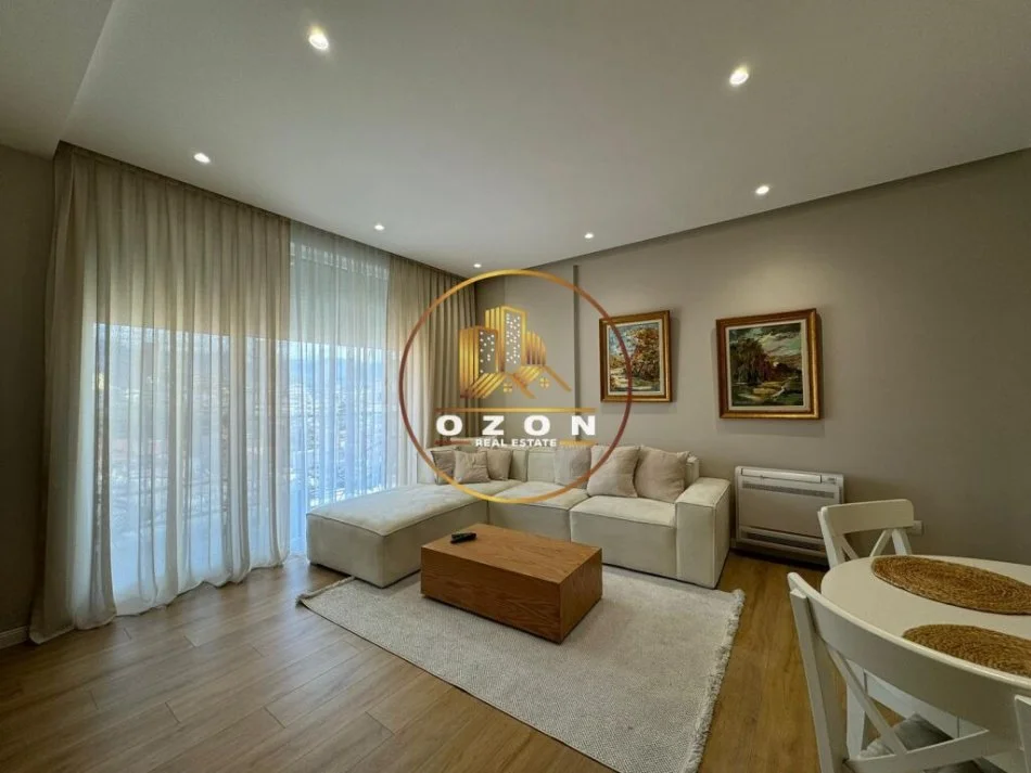 Apartament 2+1+2 për Qira Pranë Joenës ,21 Dhjetori!