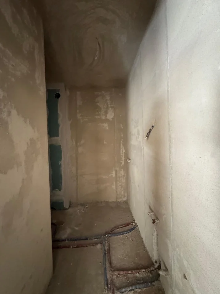 Tirane, shes apartament 2+1+Ballkon Kati 6, 86 m² 105.000 € (RRUGA LIDHJA E PRIZERENIT)