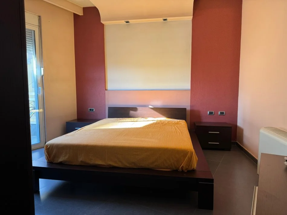 Tirane, shes apartament 2+1+Ballkon Kati 6, 130 m² 200.000 € (Selvia)