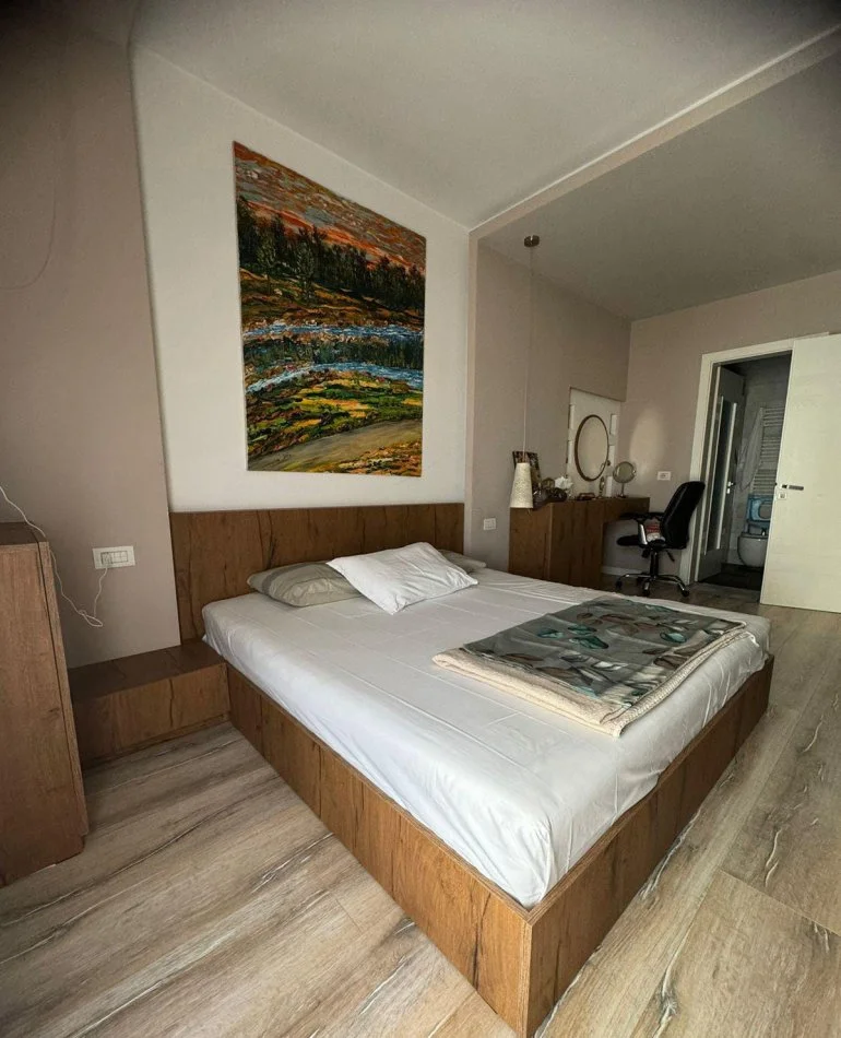 Tirane, shitet 2+1+Aneks+Ballkon Kati 3, 108 m² 235.000 € (Ali Demi)