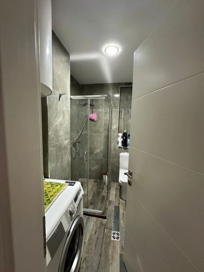 Tirane, shitet apartament 3+1+Ballkon Kati 2, 125 m² 215.000 € (koppshi botanik)