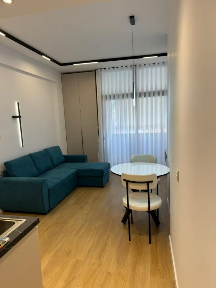 Tirane, shitet apartament 2+1+Ballkon Kati 5, 120 m² 198.000 € (laprake)