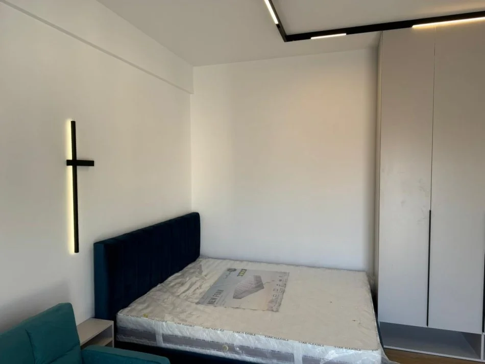 Tirane, shitet apartament 2+1+Ballkon Kati 5, 120 m² 198.000 € (laprake)