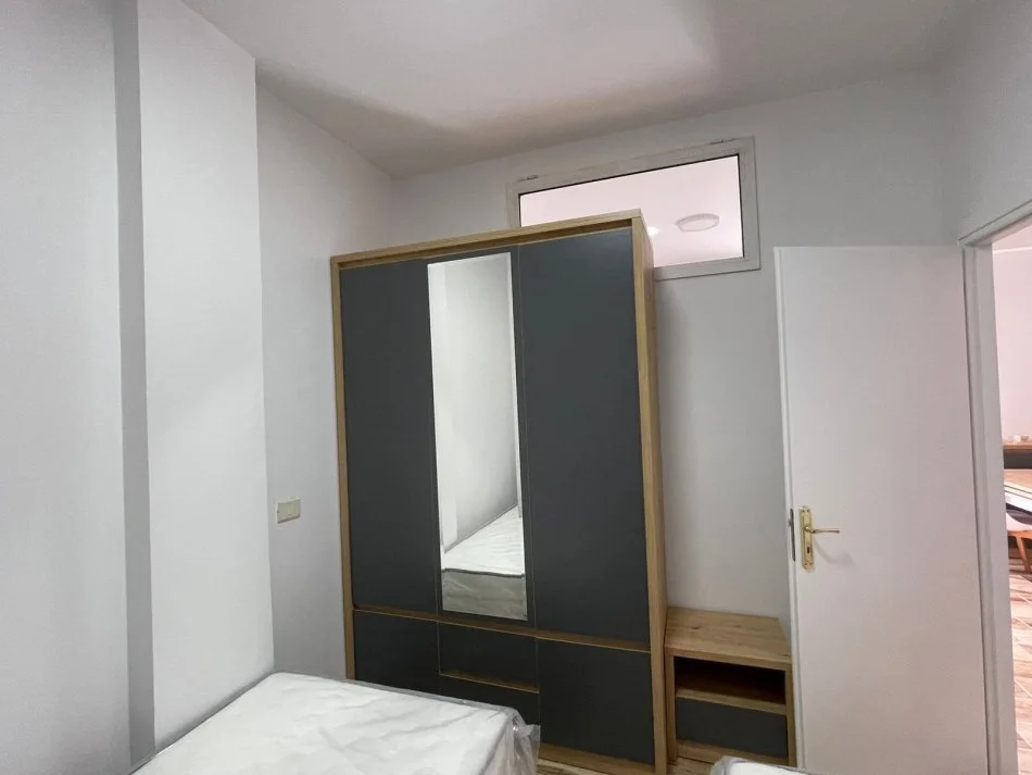 Durres, shitet apartament 2+1+Ballkon , 78 m² 100.000 € (Pishat e Buta)