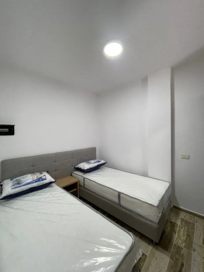 Durres, shitet apartament 2+1+Ballkon , 78 m² 100.000 € (Pishat e Buta)