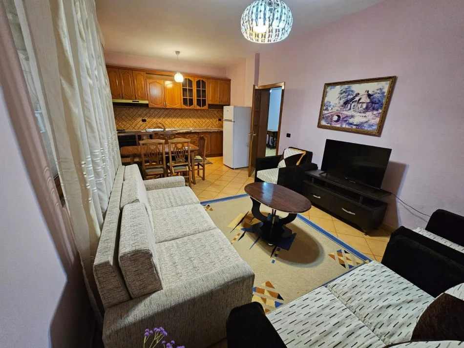 Tirane, jepet me qera apartament 2+1 Kati 2, 85 m² 400 € (don bosko)