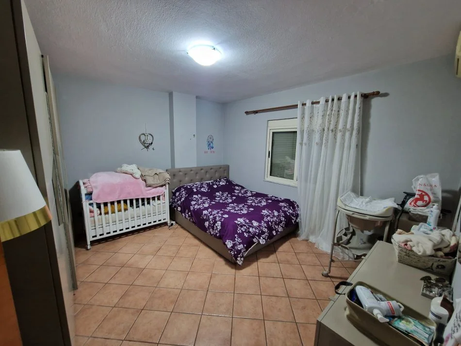 Durres, shitet apartament 3+1+Aneks+Ballkon Kati 7, 157 m² 230.000 € (Rruga Aleksander Goga)