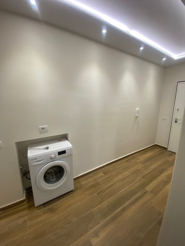 shes 1+1+Ballkon Kati 2, 80.000 € (Golem Durres)