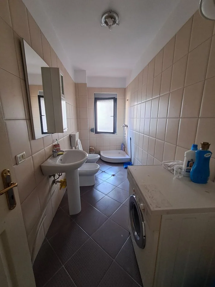 Tirane, Apartament 2+1+2 me qira Kati 2, 110 m² 400 € (Thoma Filipeu)