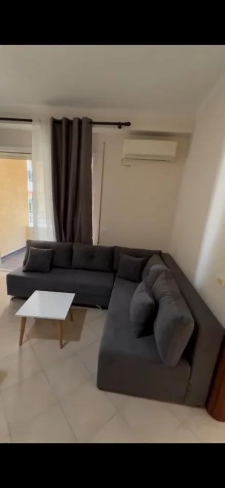 Tirane, jepet me qera apartament 2+1+Ballkon Kati 3, 60 m² 500 € (Rruga Kodra e Diellit)
