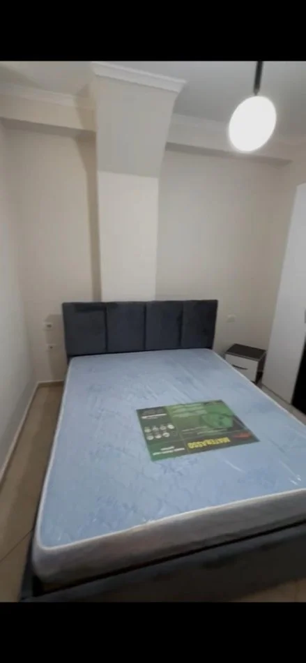 Tirane, jepet me qera apartament 2+1+Ballkon Kati 3, 60 m² 500 € (Rruga Kodra e Diellit)