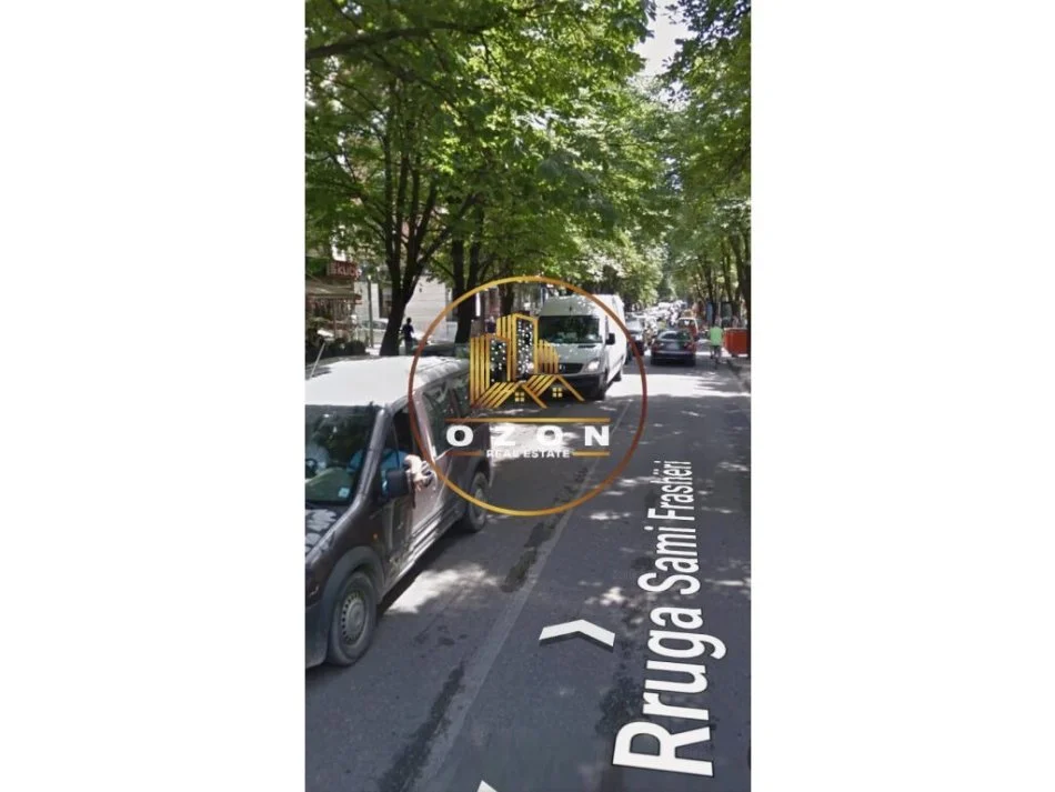 Ambient Zyrash për Qira në Bllok!