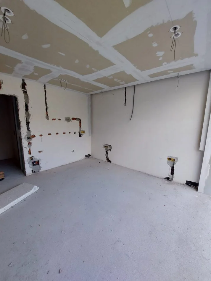 Tirane, shitet apartament duplex Dublex Kati 2, 119 m² 250.000 € 