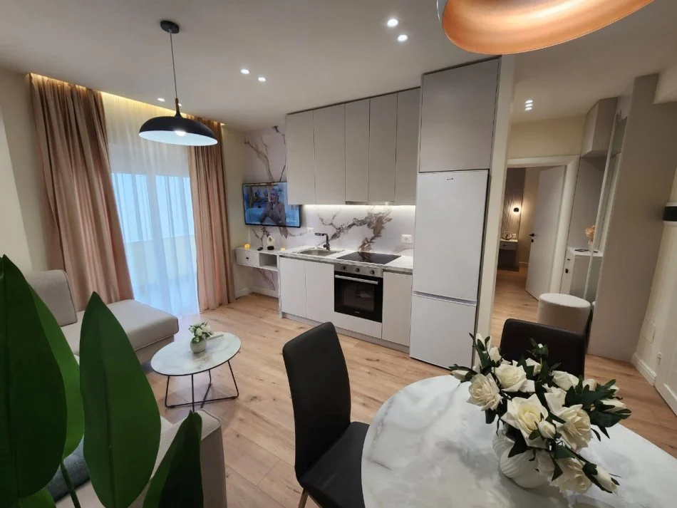 Durres, shitet apartament 1+1 Kati 5, 65 m² 120.000 € (Rruga Pavaresia)