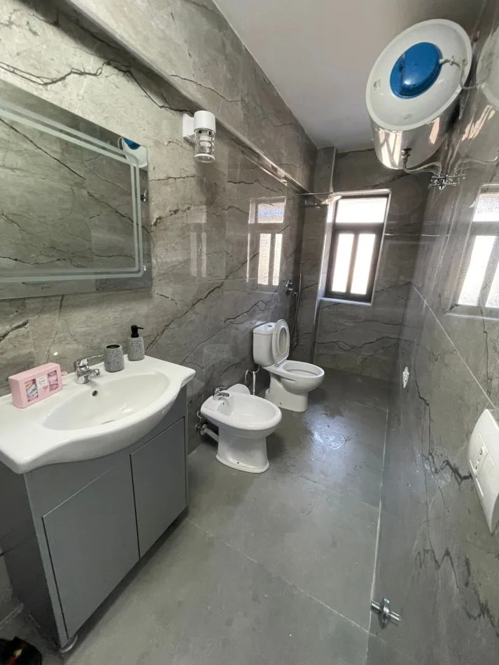 Durres, shitet apartament 2+1 Kati 5, 65 m² 62.000 € (Cezma Ferres)